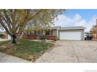 2606 Crystal St, Denver CO  80239-6022 exterior