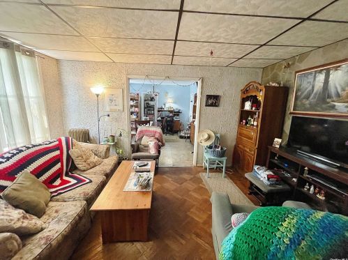 130-38 Lefferts Blvd, Jamaica, NY 11420-1315