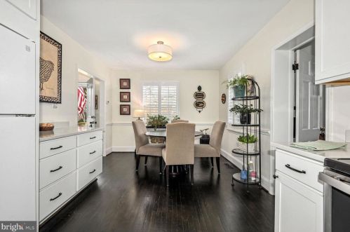 220 29th St, Purcellville VA  20132-3263 exterior