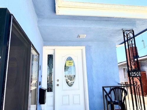 12301 Ramona Ave, Hawthorne, CA 90250-3631