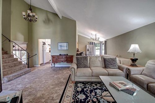 3826 Catamarca Dr, San Diego CA 92124-3403 exterior