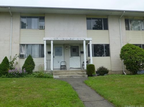 327 Elm St, Wallingford, CT 06492-3231