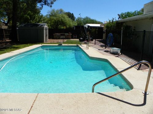 408 Calle Madrid, Nogales, AZ 85648-3206