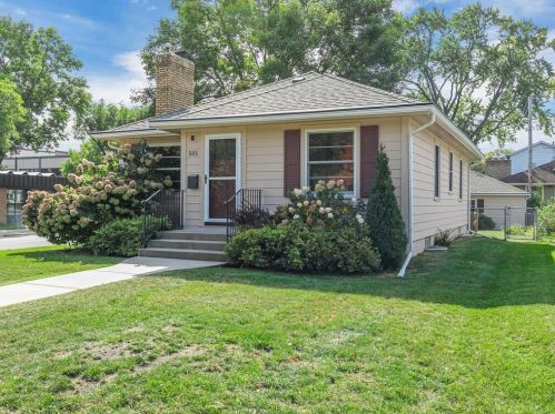 501 70th St, Minneapolis, MN 55423-2324