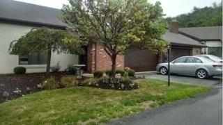 105 Queens Way, Canonsburg, PA 15317-2292