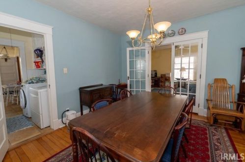 321 Edgewater Dr, Mishawaka IN  46545-6910 exterior