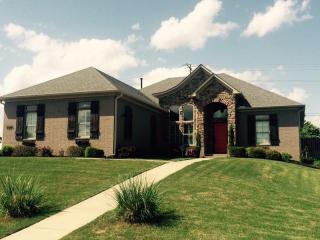 5240 Tennyson Dr, Conway, AR 72034-9403