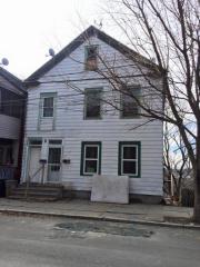 20 Sunnyside St, Troy, NY 12180-1419