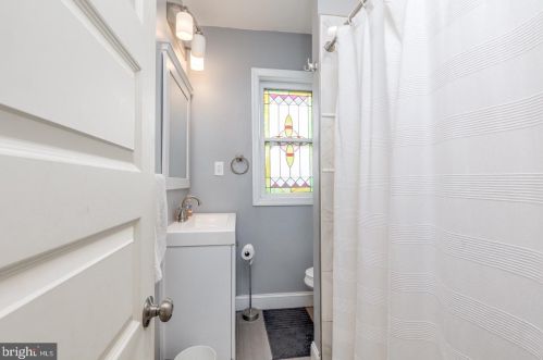 211 Park Ave, Camden NJ  08108-2927 exterior