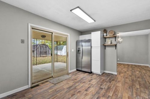 1956 Gayhart Dr, Xenia OH  45385-4825 exterior