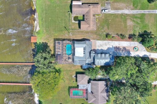 2950 Crump Rd, Winter Haven FL  33881-9238 exterior