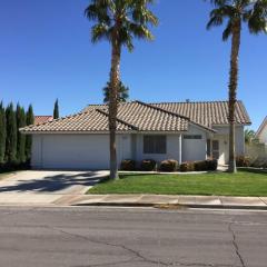 832 Holly Lake Way, Henderson NV  89002-8289 exterior