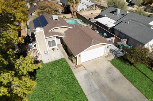 837 Sunrise Ct, Lancaster, CA 93535-2646