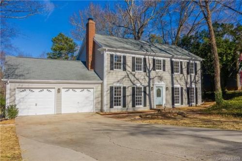 2714 Briar Ridge Dr, Charlotte, NC 28270-0707