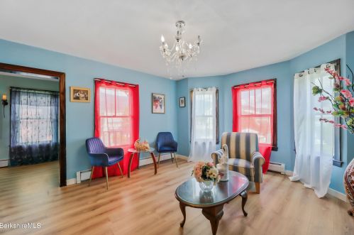 3 Richmond St, Adams MA 01220-1934 exterior