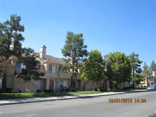 22431 Terrace Pines Dr, Colton CA  92313-5059 exterior