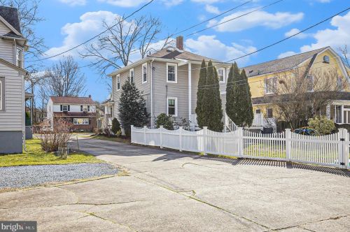 33 Vassar Rd, Camden NJ  08106-1623 exterior