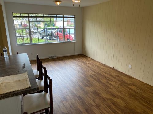 5413 Bluebird Ln, Cincinnati, OH 45239-7225