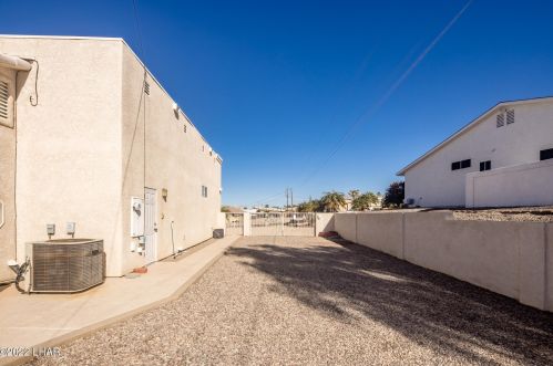 3510 Vega Dr, Lake Havasu City, AZ 86404-1726
