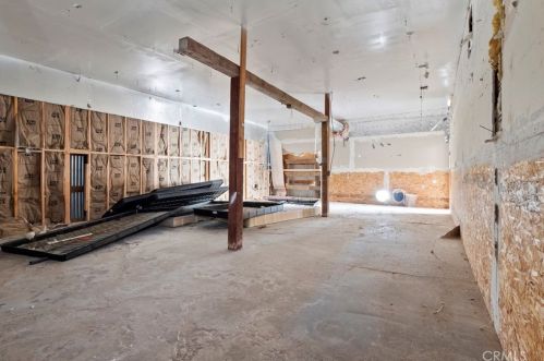 5041 Avenue, Lancaster CA  93534-7428 exterior