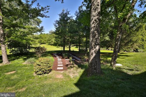 1318 Pine Brook Ct, Prospectville PA  19002-1177 exterior