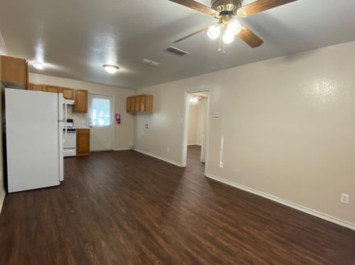 1719 Short St, Cleburne TX  76033-7139 exterior