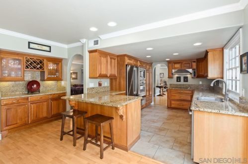 3764 Mount Ashmun Pl, San Diego CA 92111-3932 exterior