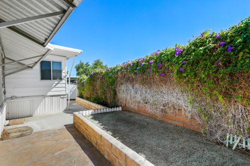 69556 Midpark Dr, Desert Hot Springs CA  92241-8710 exterior