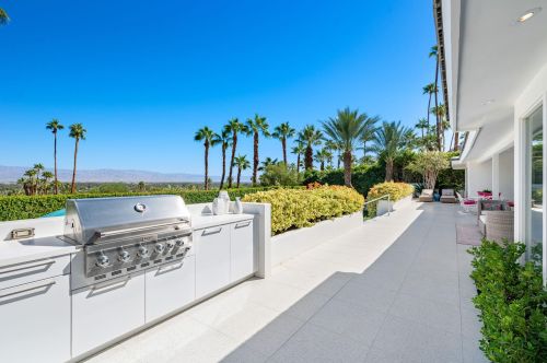 70288 Calico Rd, Rancho Mirage CA  92270-3408 exterior