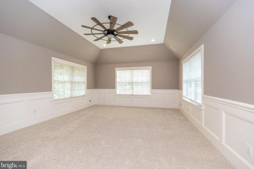 10 Devonshires Ct, Blue Bell PA  19422-2560 exterior