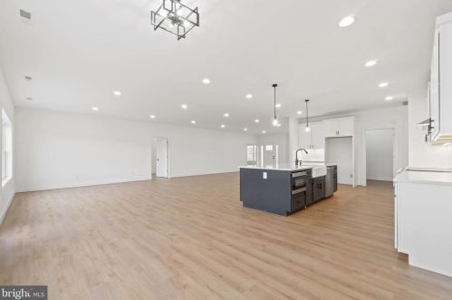 23478 Lands End Dr, Madison Mills VA  22960-3550 exterior