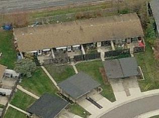 26 Greenfield Ct, Berea, OH 44017-2742