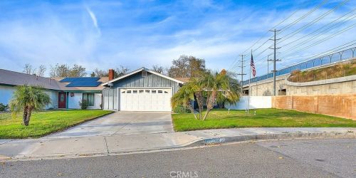 2379 Mountain Woods St, Colton CA  92324-4536 exterior