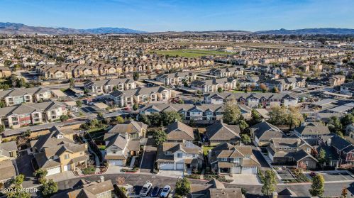 1632 Chianti Ln, Santa Maria CA  93458-6325 exterior