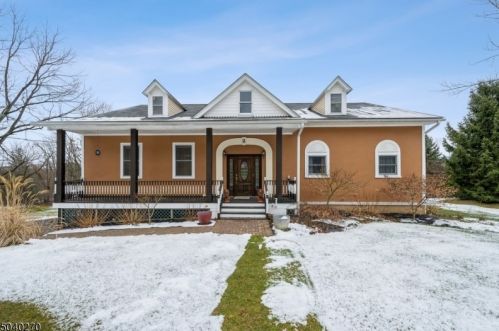 2 Sheba Dr, Wantage NJ  07461-4829 exterior