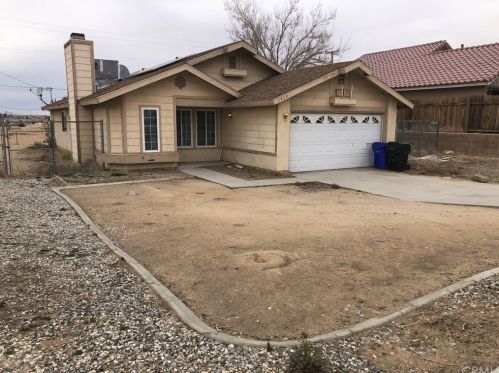 16160 Green Hill Dr, Victorville, CA 92394-1407