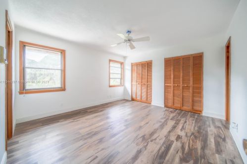 576 Marshall Rd, West Palm Beach FL  33413-3343 exterior