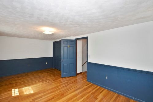 9 Knollwood Rd, Worcester MA 01612-1326 exterior