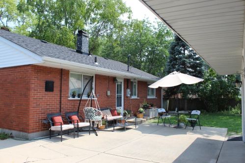 8018 Richard St, Hammond IN  46322-1056 exterior