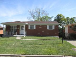 338 Hazen St, Covington, KY 41016-1617