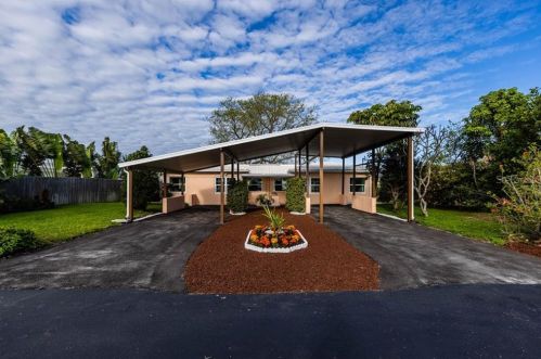 540 Normandy Rd, Saint Petersburg, FL 33708-2343