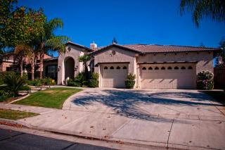 12604 Locksley Dr, Bakersfield, CA 93311-8559