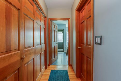 6 Birch Hill Rd, Salem NH  03079-3473 exterior