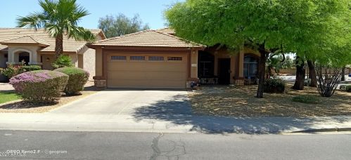 1097 Jamaica Way, Gilbert, AZ 85296-3902