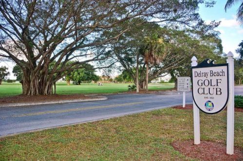 4010 10th St, Delray Beach FL  33445-1929 exterior