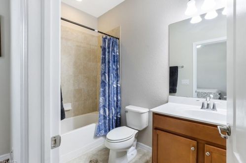 14767 Cranberry Ct, Naples FL  34114-8661 exterior