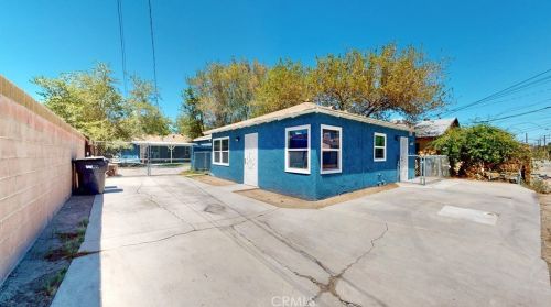 44420 Date Ave, Lancaster CA 93534-3512 exterior