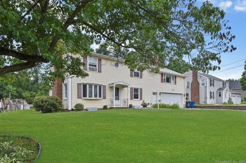 311 Percival Ave, Kensington, CT 06037-2038