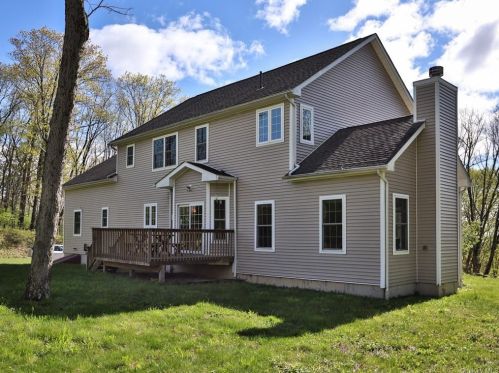 1633 Mountain Rd, Middletown, NY 10940-7123
