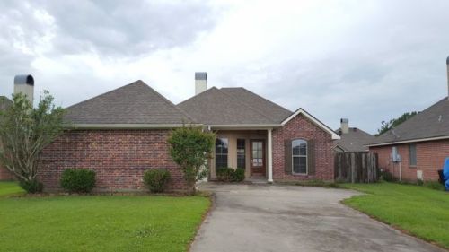 2102 Bonin Rd, Youngsville, LA 70592-5759